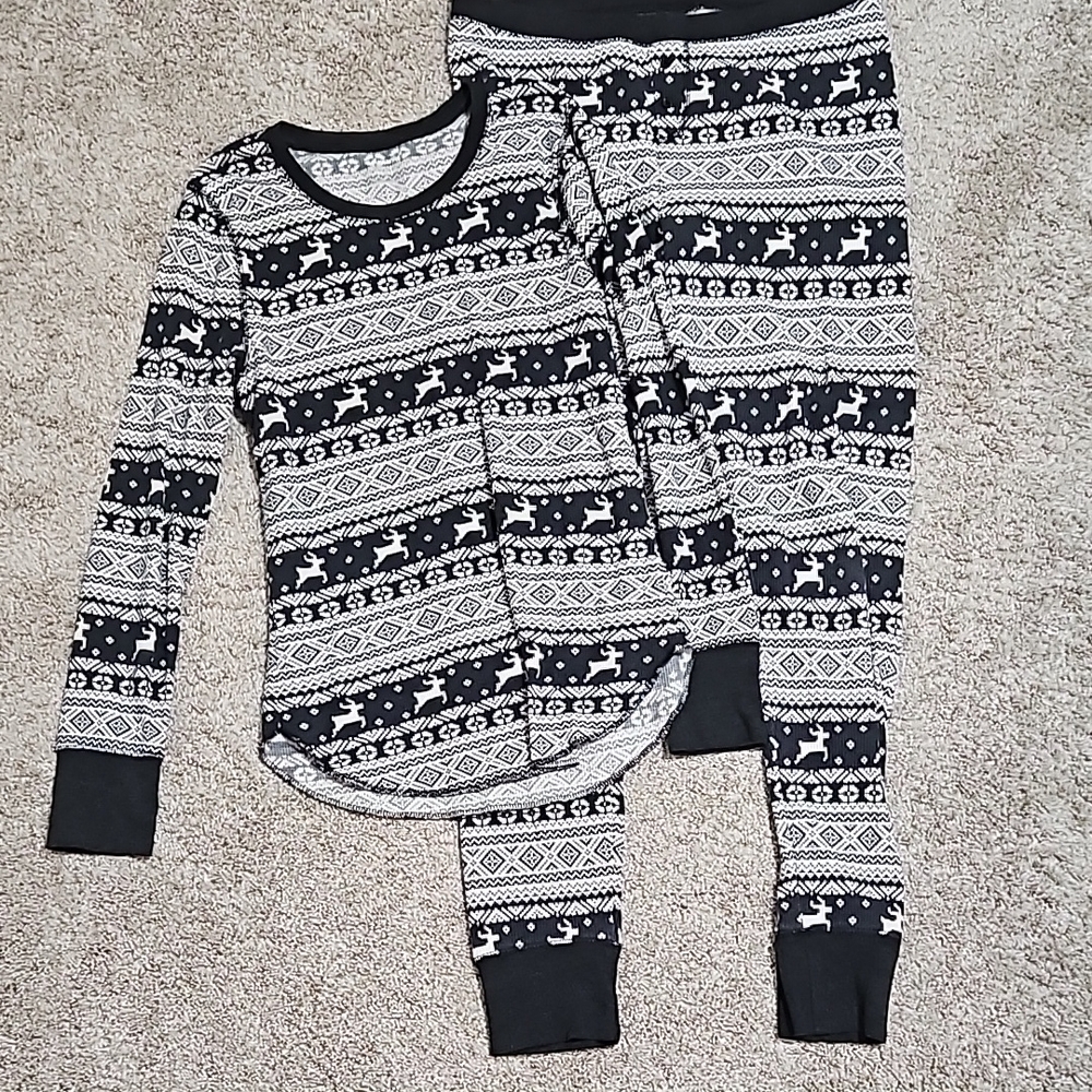 Old Navy women's M reindeer pajama set